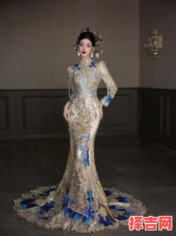 2025年8月21日 金水相生日穿搭：银蓝组合激活贵人运-第1张图片